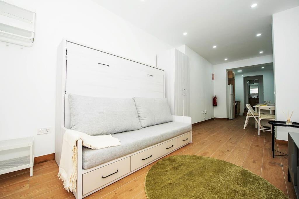 Estudio En Barrio La Latina Madrid Esterno foto